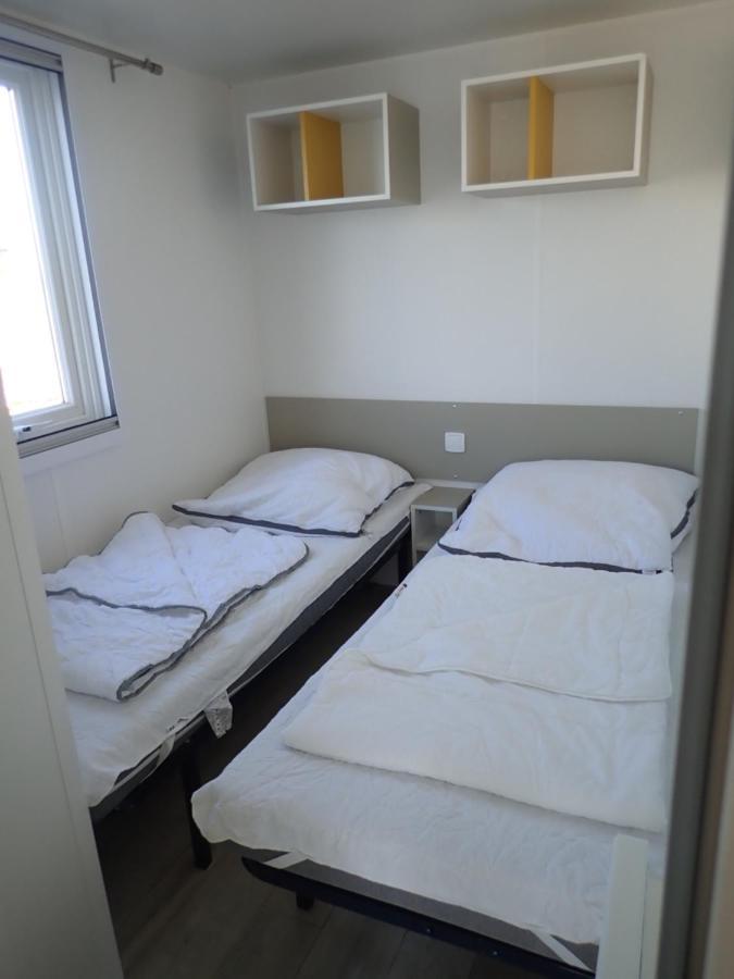 Ferienpark Suederstapel - Eiderlodge 3 Ngoại thất bức ảnh