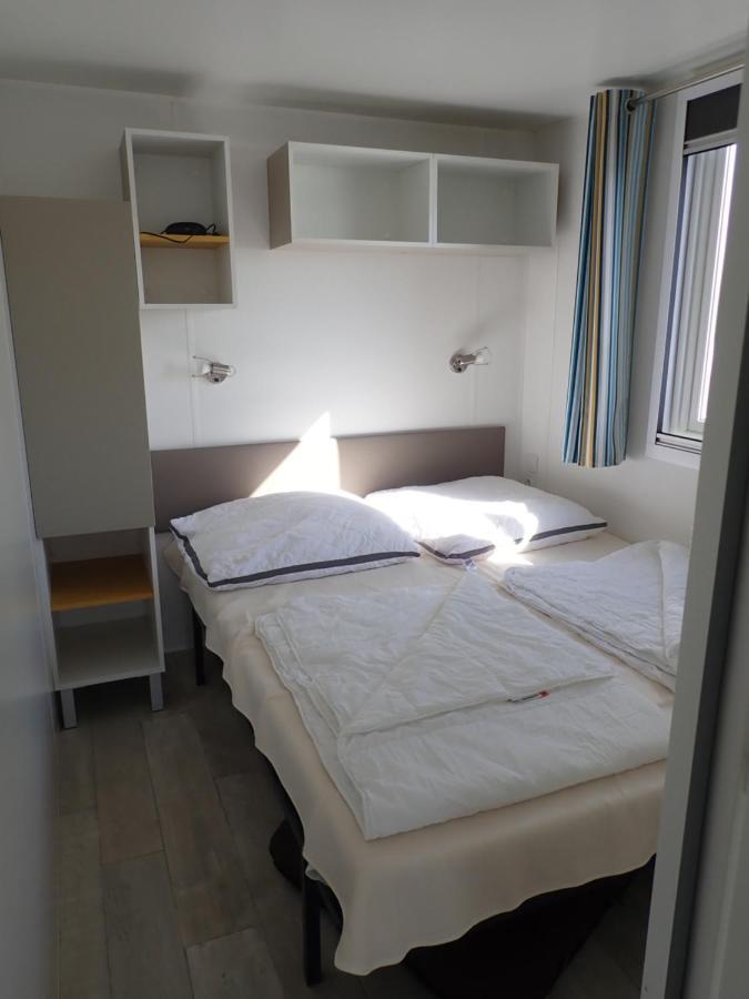 Ferienpark Suederstapel - Eiderlodge 3 Ngoại thất bức ảnh